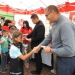 Tornistry pełne uśmiechów pomogą dzieciom